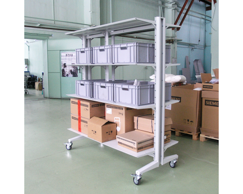 Гардеробная в общественном месте на 50 человек